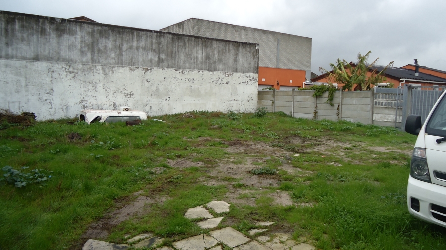 2 Bedroom Property for Sale in Pelican Park Western Cape